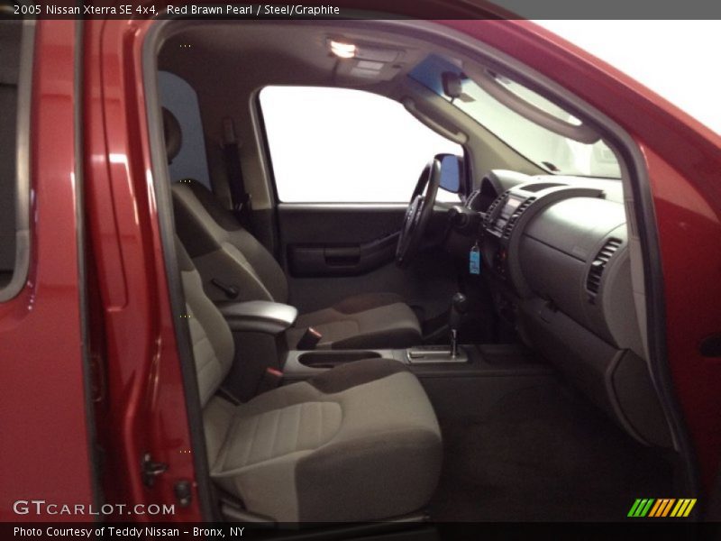 Red Brawn Pearl / Steel/Graphite 2005 Nissan Xterra SE 4x4