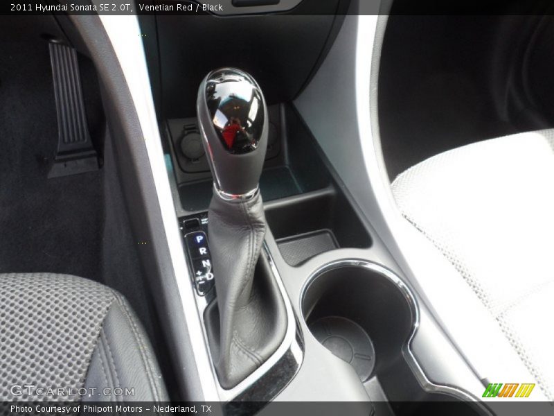 Venetian Red / Black 2011 Hyundai Sonata SE 2.0T