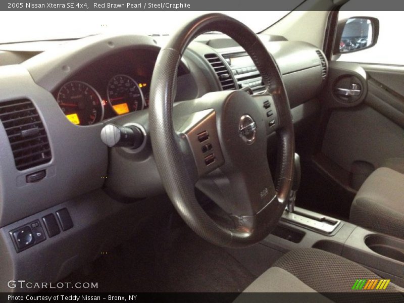 Red Brawn Pearl / Steel/Graphite 2005 Nissan Xterra SE 4x4
