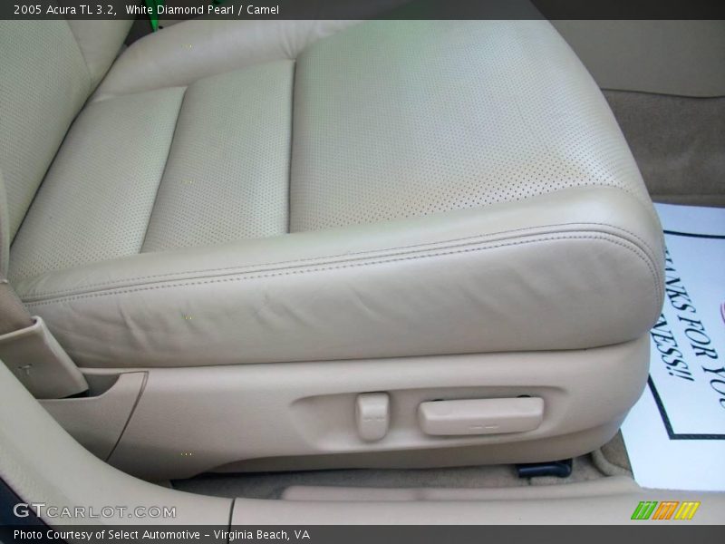 White Diamond Pearl / Camel 2005 Acura TL 3.2
