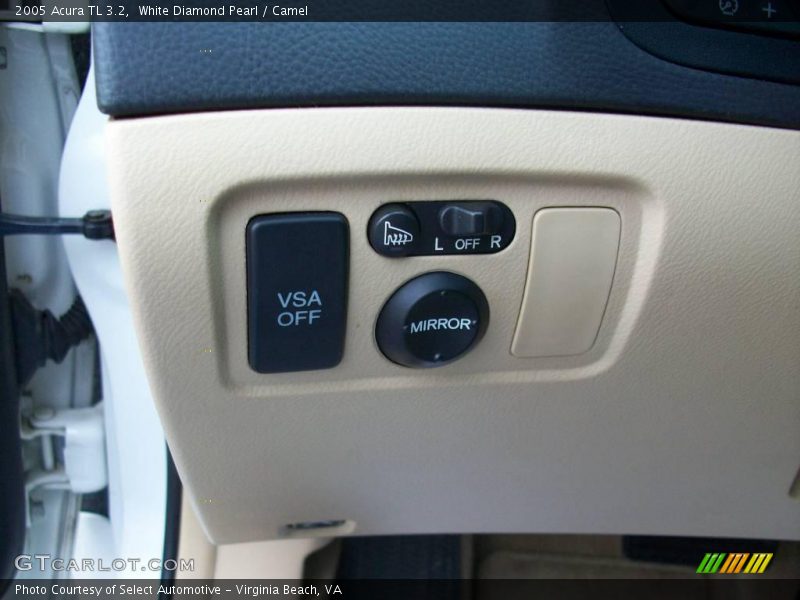White Diamond Pearl / Camel 2005 Acura TL 3.2