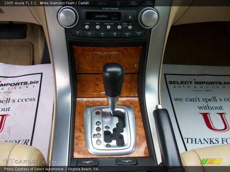 White Diamond Pearl / Camel 2005 Acura TL 3.2