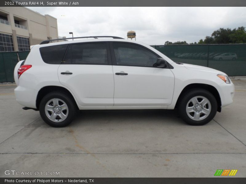 Super White / Ash 2012 Toyota RAV4 I4