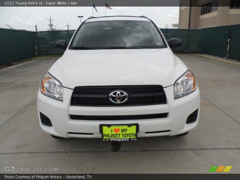 Super White / Ash 2012 Toyota RAV4 I4
