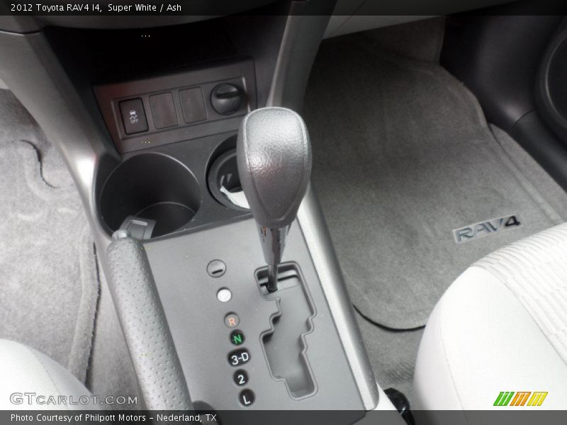 Super White / Ash 2012 Toyota RAV4 I4