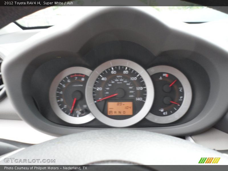 Super White / Ash 2012 Toyota RAV4 I4