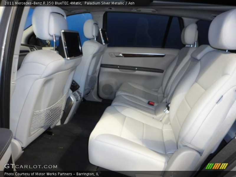 Paladium Silver Metallic / Ash 2011 Mercedes-Benz R 350 BlueTEC 4Matic