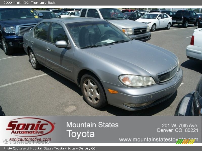 Titanium / Black 2000 Infiniti I 30