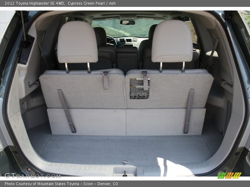 Cypress Green Pearl / Ash 2012 Toyota Highlander SE 4WD