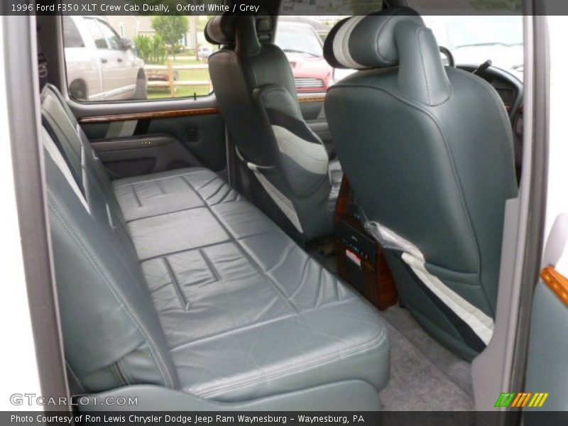 Oxford White / Grey 1996 Ford F350 XLT Crew Cab Dually