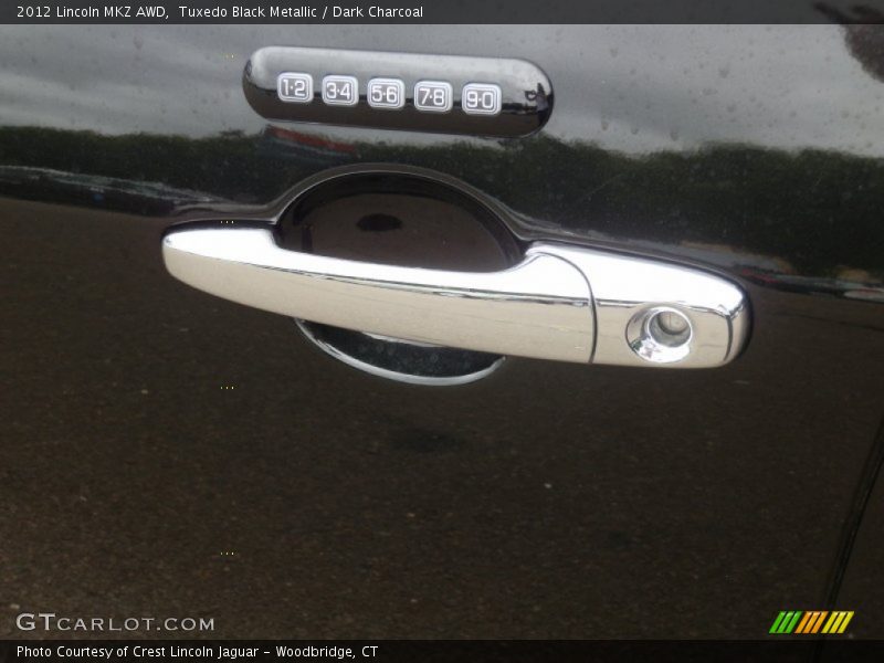Tuxedo Black Metallic / Dark Charcoal 2012 Lincoln MKZ AWD