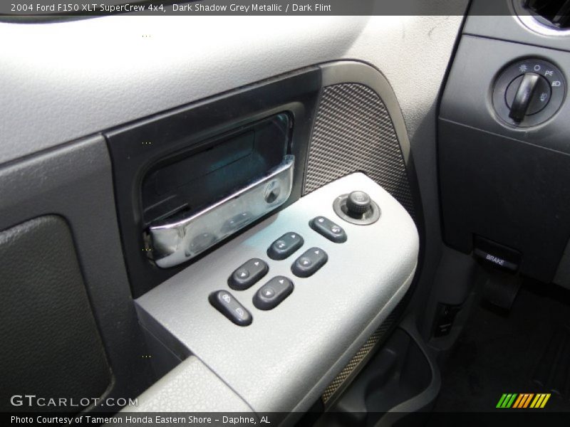 Dark Shadow Grey Metallic / Dark Flint 2004 Ford F150 XLT SuperCrew 4x4
