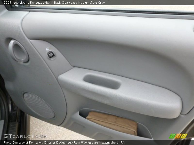 Black Clearcoat / Medium Slate Gray 2005 Jeep Liberty Renegade 4x4