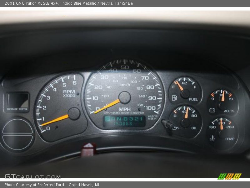  2001 Yukon XL SLE 4x4 XL SLE 4x4 Gauges