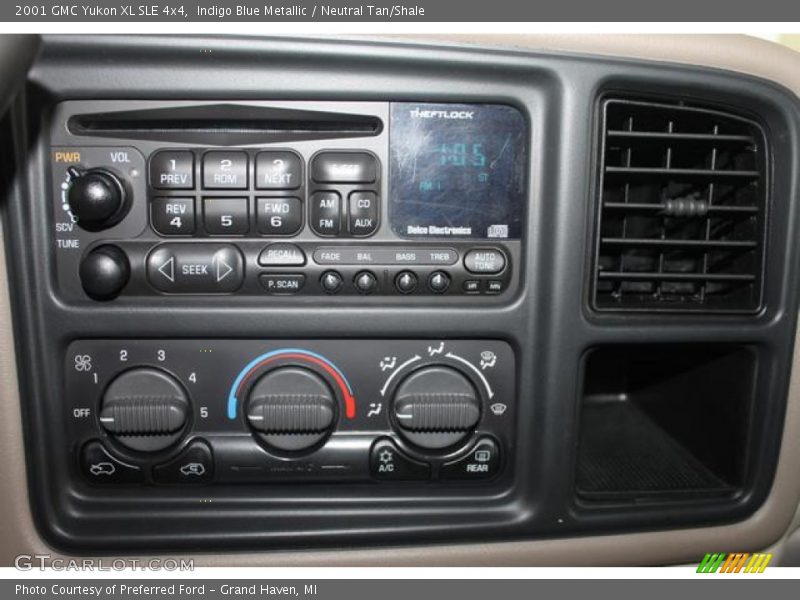 Indigo Blue Metallic / Neutral Tan/Shale 2001 GMC Yukon XL SLE 4x4