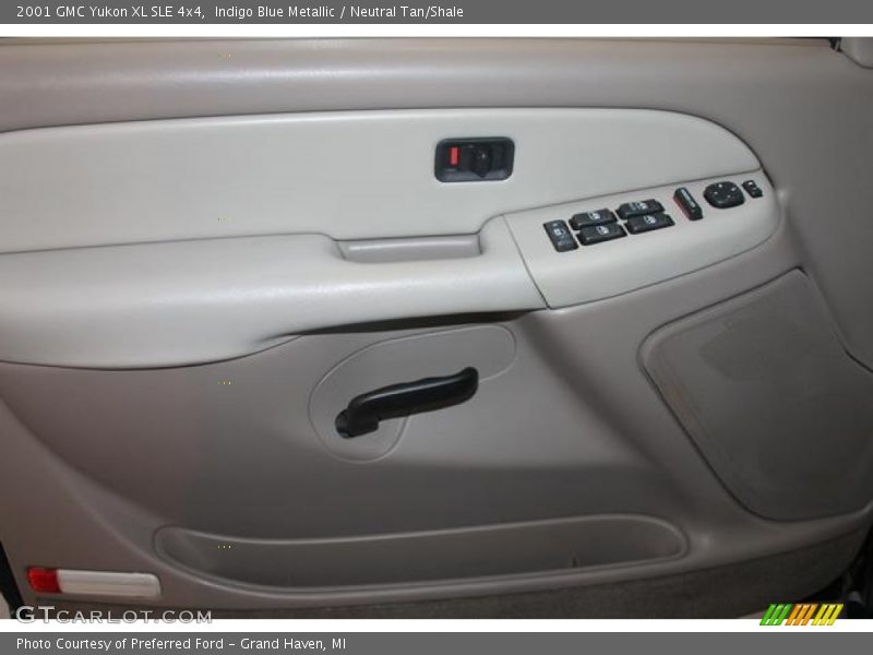 Indigo Blue Metallic / Neutral Tan/Shale 2001 GMC Yukon XL SLE 4x4