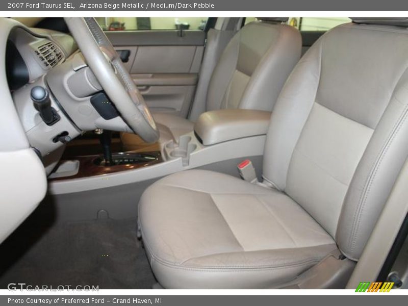Front Seat of 2007 Taurus SEL