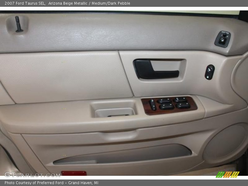 Arizona Beige Metallic / Medium/Dark Pebble 2007 Ford Taurus SEL