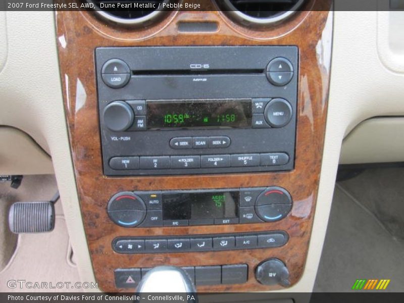 Dune Pearl Metallic / Pebble Beige 2007 Ford Freestyle SEL AWD