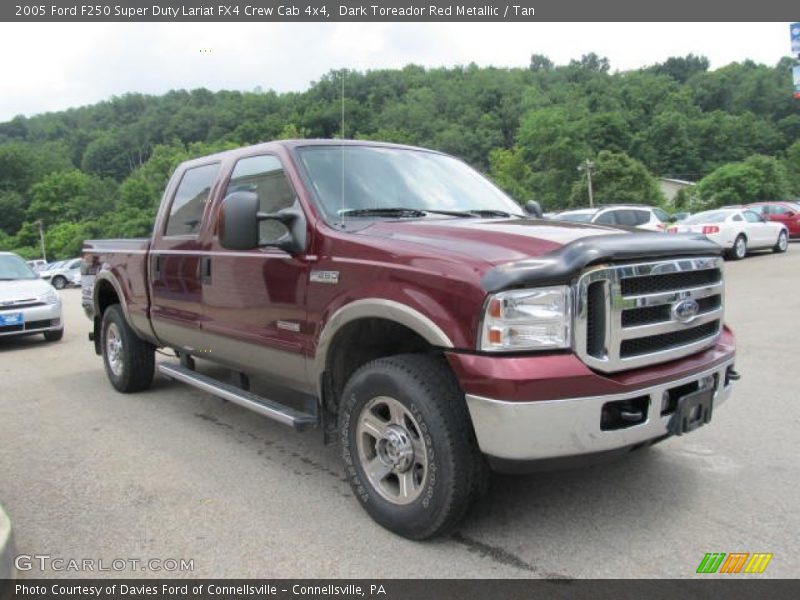 Front 3/4 View of 2005 F250 Super Duty Lariat FX4 Crew Cab 4x4