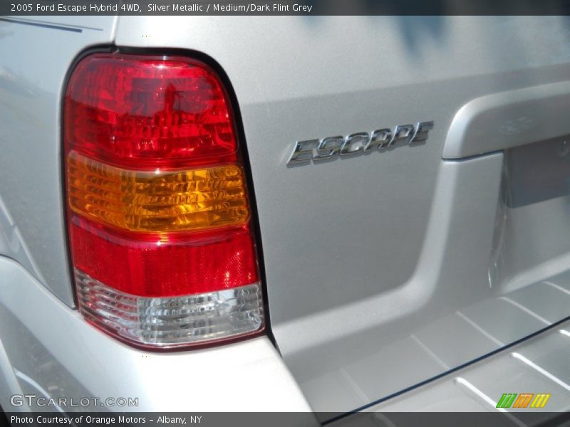 Silver Metallic / Medium/Dark Flint Grey 2005 Ford Escape Hybrid 4WD