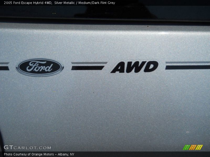 Silver Metallic / Medium/Dark Flint Grey 2005 Ford Escape Hybrid 4WD