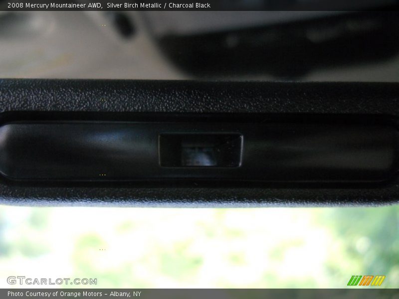 Silver Birch Metallic / Charcoal Black 2008 Mercury Mountaineer AWD