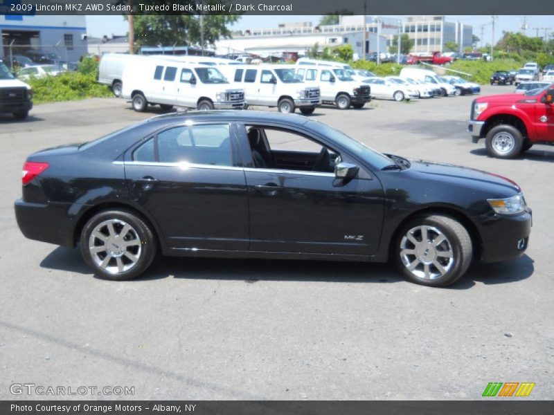 Tuxedo Black Metallic / Dark Charcoal 2009 Lincoln MKZ AWD Sedan