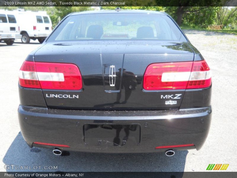 Tuxedo Black Metallic / Dark Charcoal 2009 Lincoln MKZ AWD Sedan