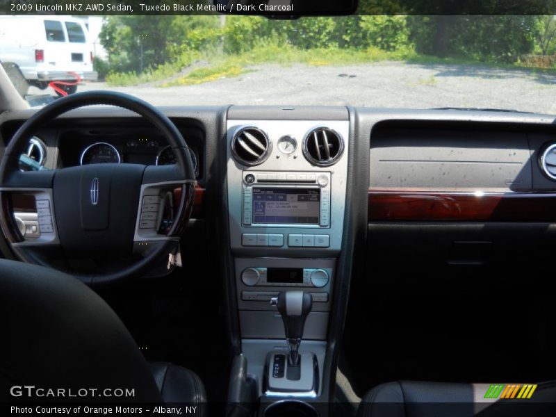 Tuxedo Black Metallic / Dark Charcoal 2009 Lincoln MKZ AWD Sedan