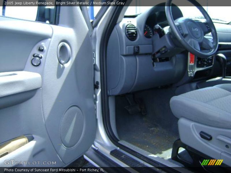 Bright Silver Metallic / Medium Slate Gray 2005 Jeep Liberty Renegade