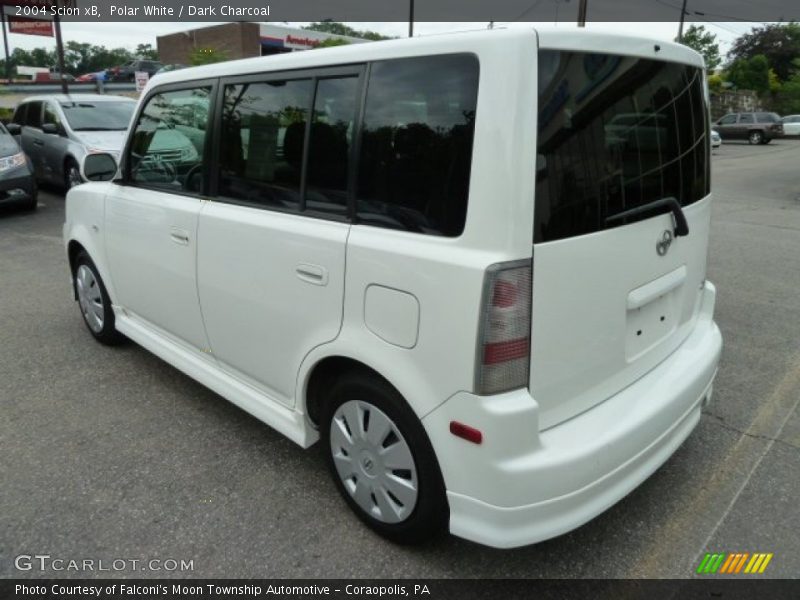 Polar White / Dark Charcoal 2004 Scion xB