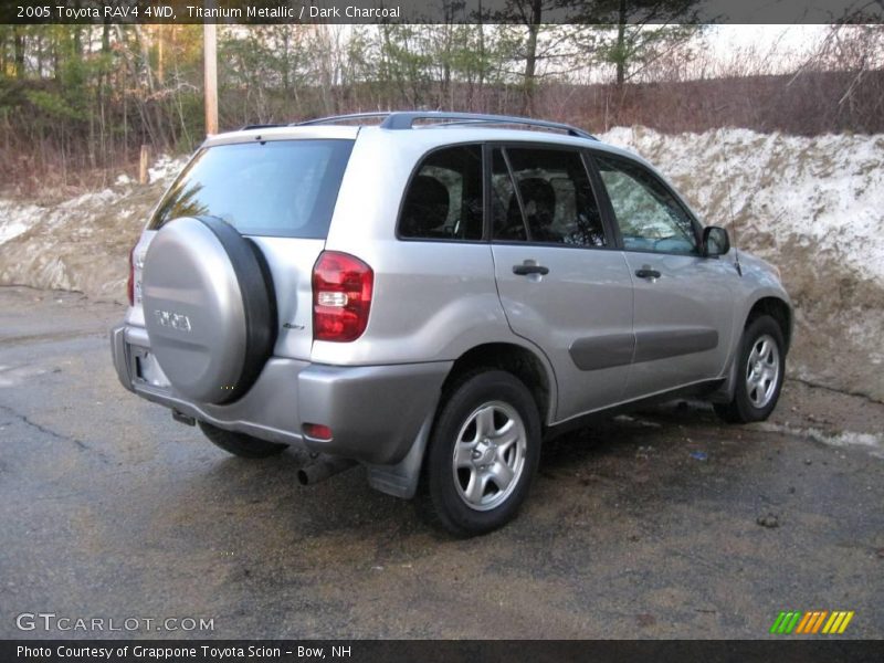 Titanium Metallic / Dark Charcoal 2005 Toyota RAV4 4WD