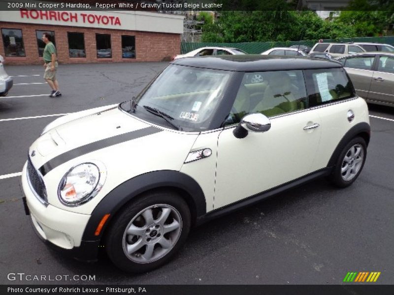 Pepper White / Gravity Tuscan Beige Leather 2009 Mini Cooper S Hardtop