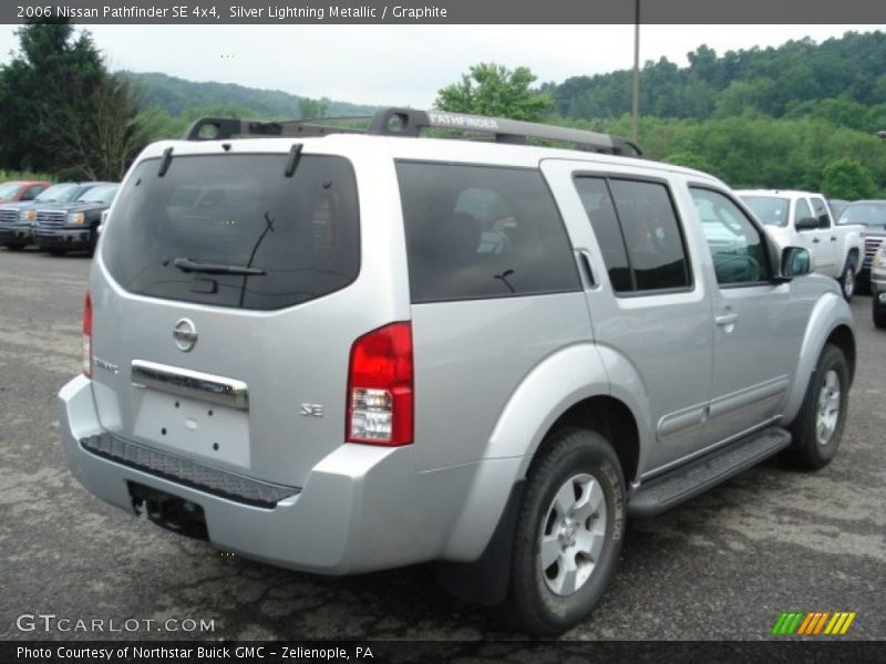 Silver Lightning Metallic / Graphite 2006 Nissan Pathfinder SE 4x4