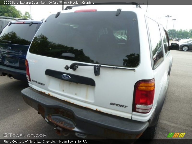 Oxford White / Medium Graphite 2000 Ford Explorer Sport 4x4