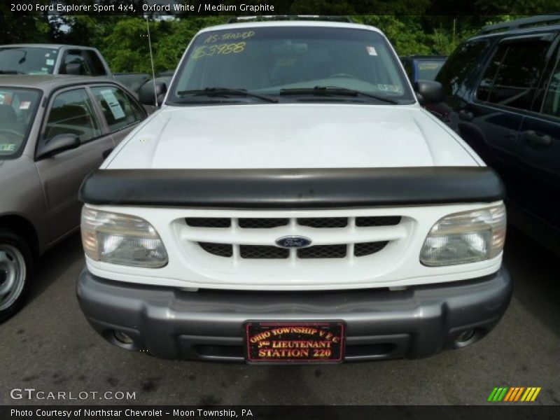 Oxford White / Medium Graphite 2000 Ford Explorer Sport 4x4