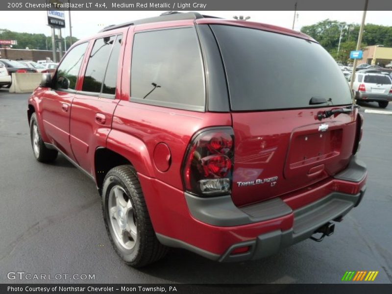 Medium Red Metallic / Light Gray 2005 Chevrolet TrailBlazer LT 4x4
