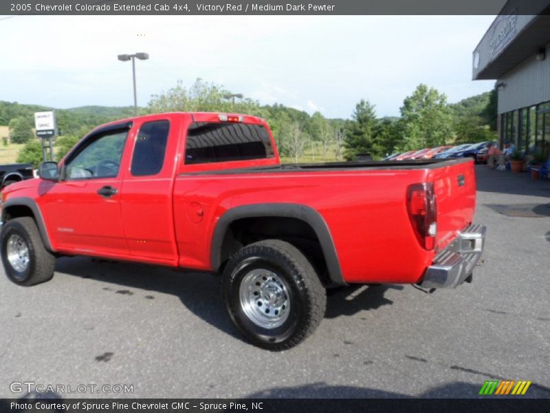 Victory Red / Medium Dark Pewter 2005 Chevrolet Colorado Extended Cab 4x4