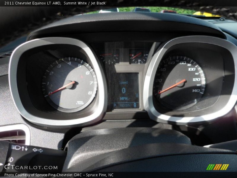 Summit White / Jet Black 2011 Chevrolet Equinox LT AWD