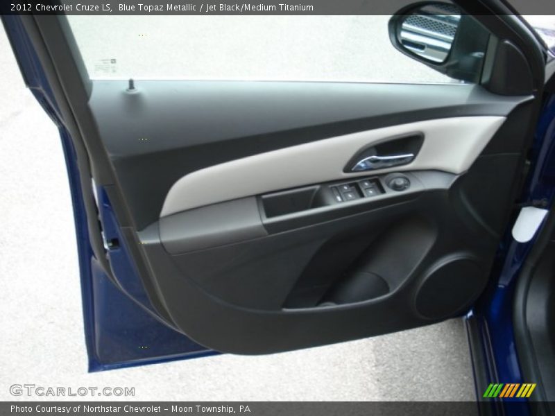 Blue Topaz Metallic / Jet Black/Medium Titanium 2012 Chevrolet Cruze LS