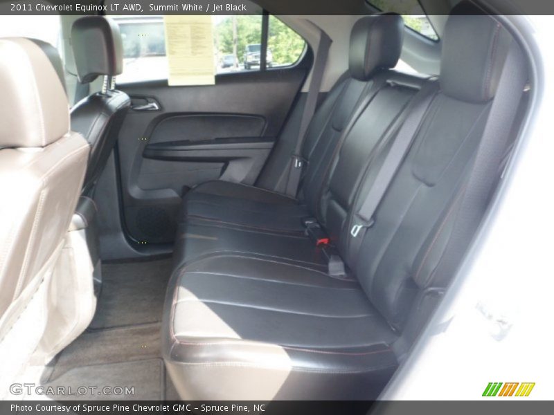 Summit White / Jet Black 2011 Chevrolet Equinox LT AWD