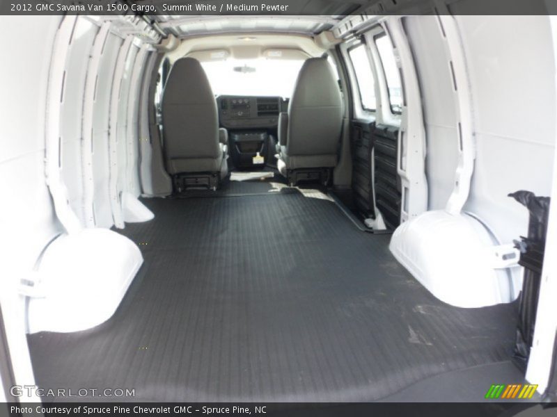  2012 Savana Van 1500 Cargo Trunk