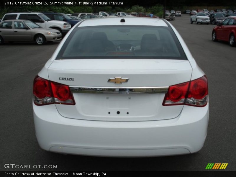 Summit White / Jet Black/Medium Titanium 2012 Chevrolet Cruze LS