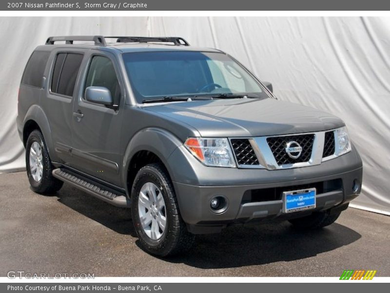 Storm Gray / Graphite 2007 Nissan Pathfinder S