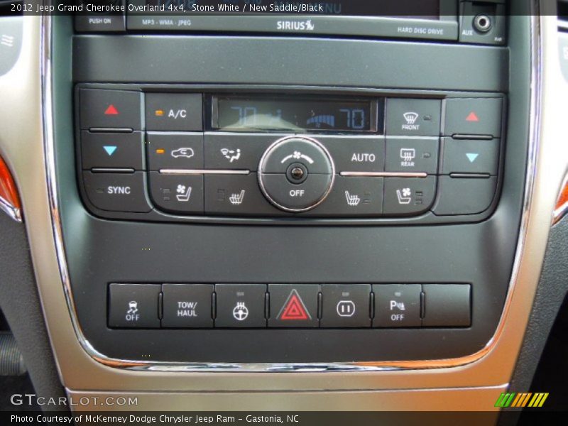 Stone White / New Saddle/Black 2012 Jeep Grand Cherokee Overland 4x4
