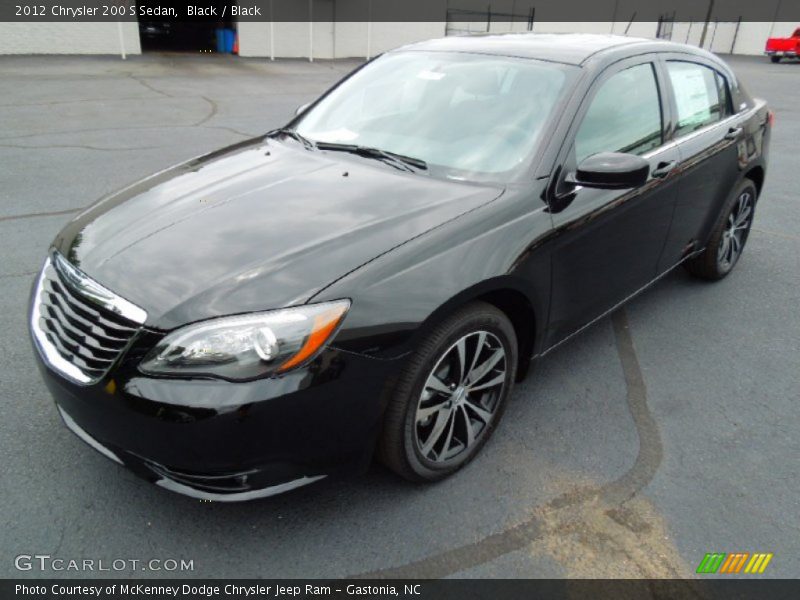 Black / Black 2012 Chrysler 200 S Sedan