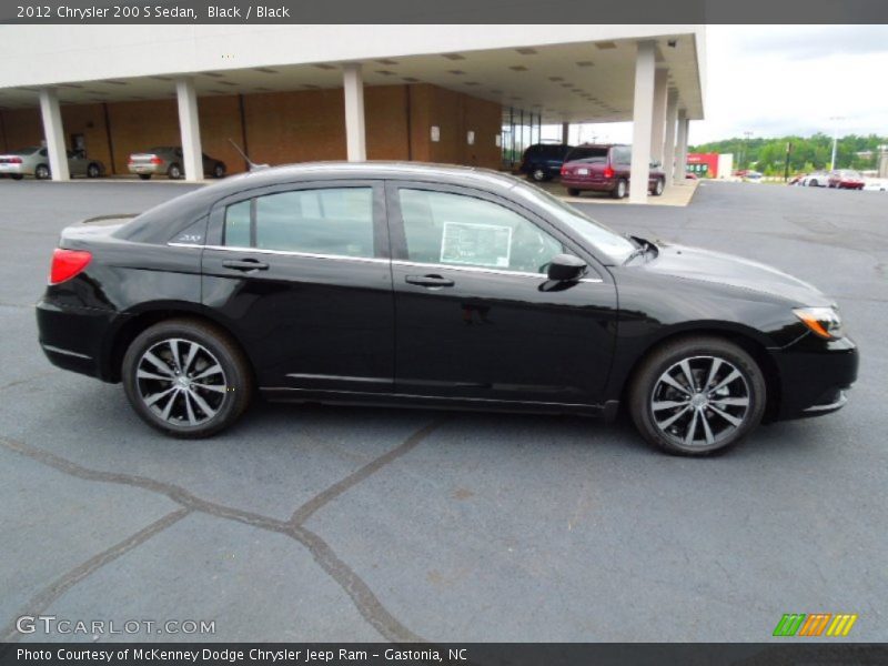 Black / Black 2012 Chrysler 200 S Sedan