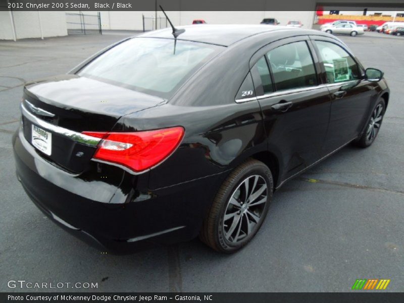 Black / Black 2012 Chrysler 200 S Sedan