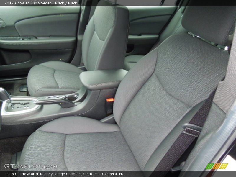 Black / Black 2012 Chrysler 200 S Sedan